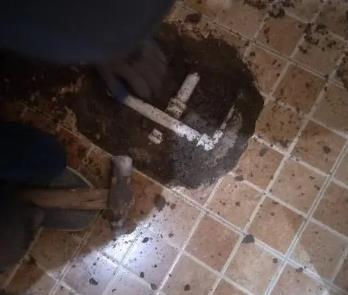 乌达卫生间漏水维修公司为您分享下卫生间渗水如何处理及注意事项